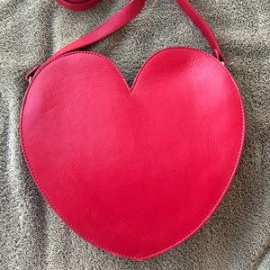 New HART Matters Artery crossbody + clutch